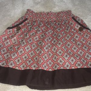 A skirt from, three pink hearts